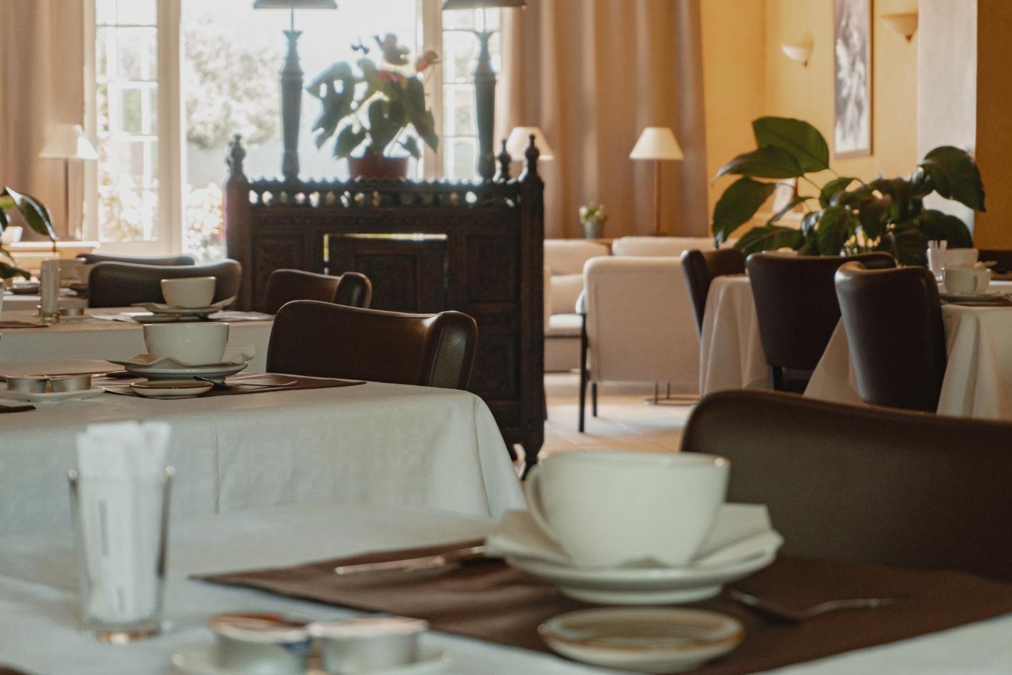 Hotel Les Magnanarelles Maussane les Alpilles Kültér fotó