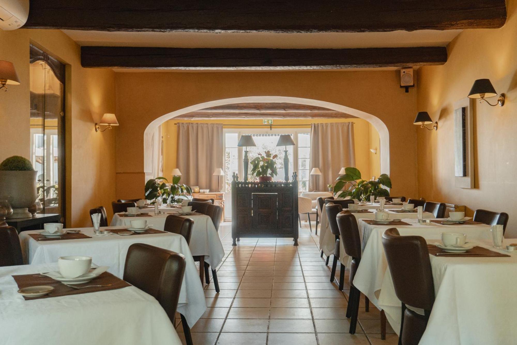 Hotel Les Magnanarelles Maussane les Alpilles Kültér fotó